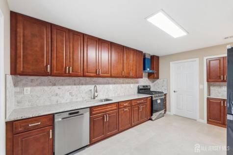 438 Westgate Drive Edison NJ 08820