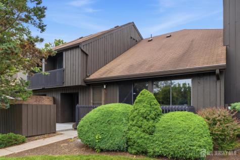 438 Westgate Drive Edison NJ 08820