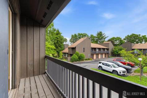 438 Westgate Drive Edison NJ 08820