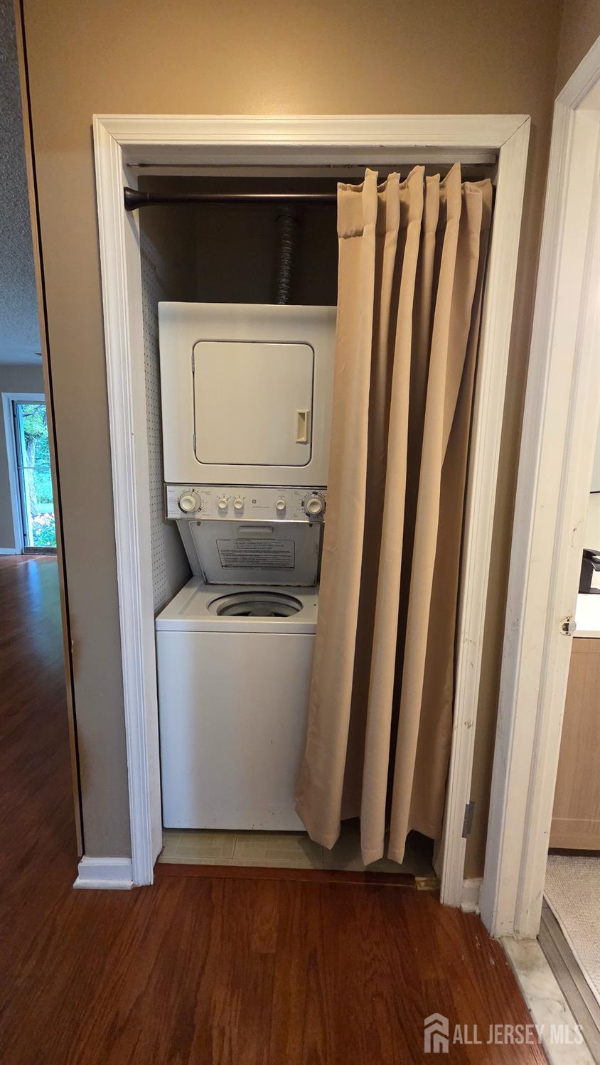 19 Tanglewood Court South Brunswick NJ 08852