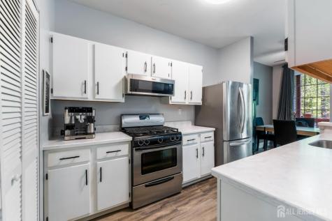 5141 Beech Court South Brunswick NJ 08852