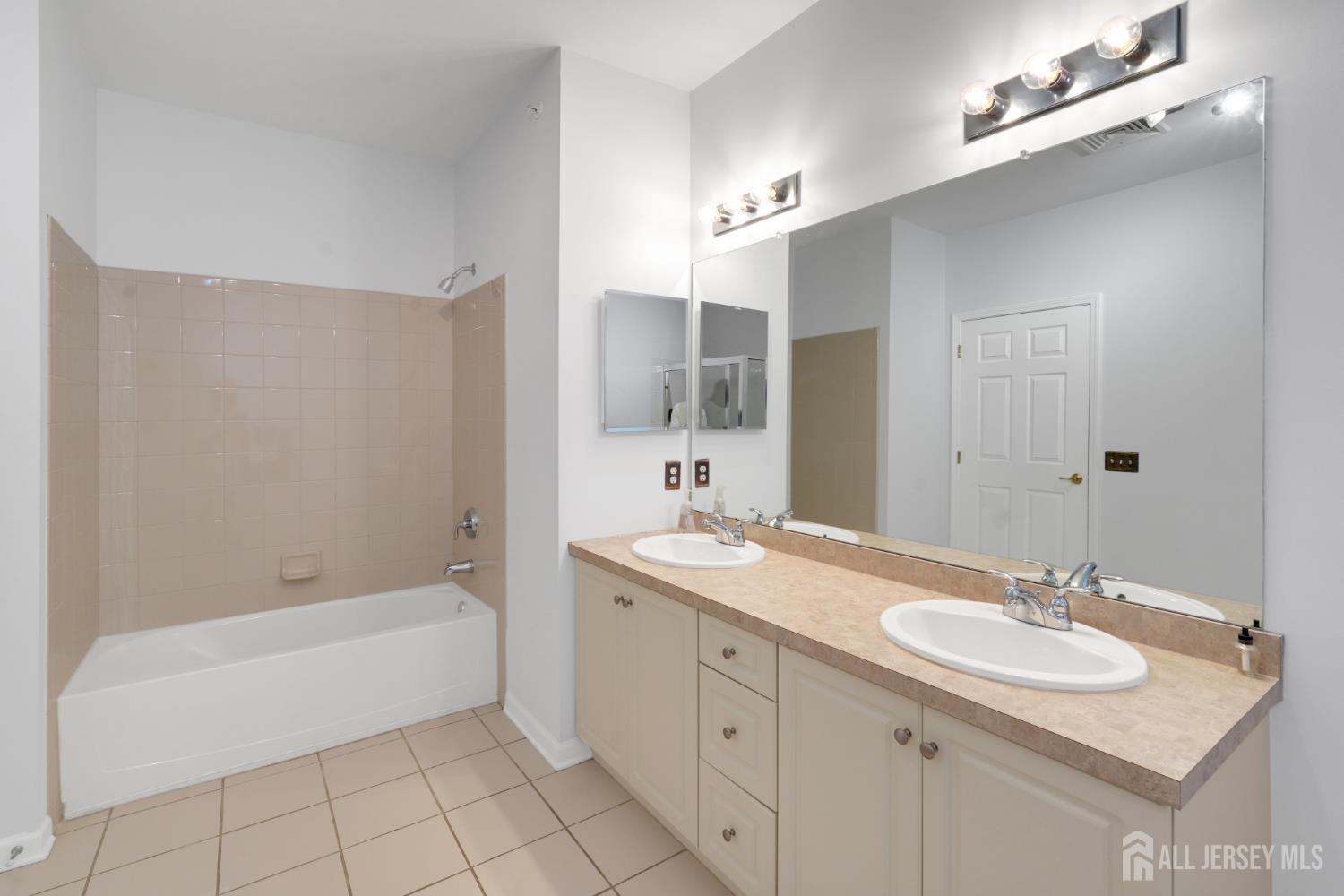 234 Sloan Court Matawan NJ 07747