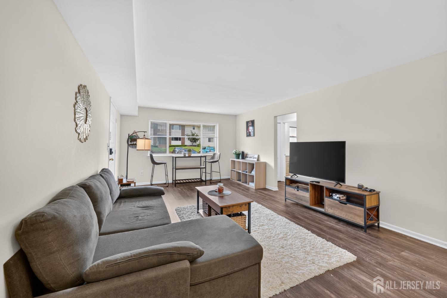 207 Mandon Court South Brunswick NJ 08540
