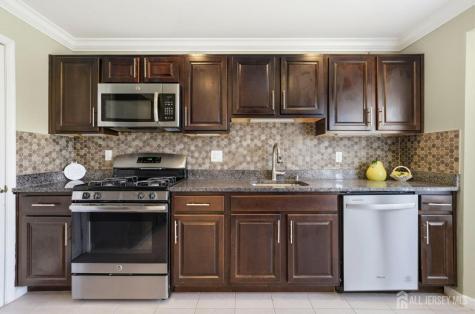 717 Stony Brook Way North Brunswick NJ 08902