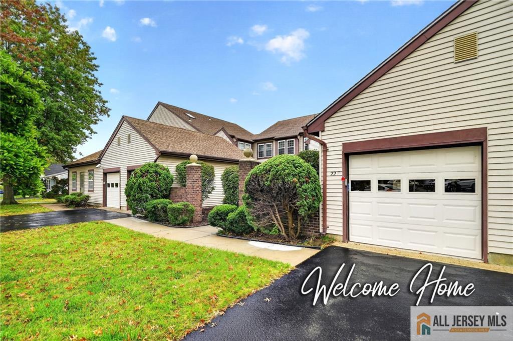 22 James Buchanan Drive Monroe NJ 08831