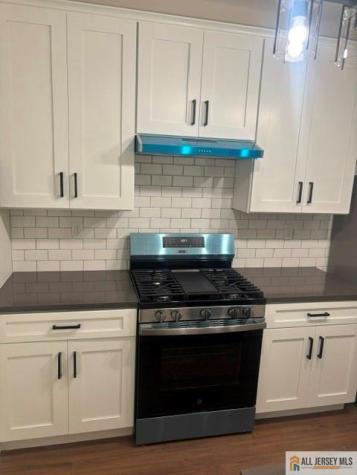 6221 Cedar Court South Brunswick NJ 08852