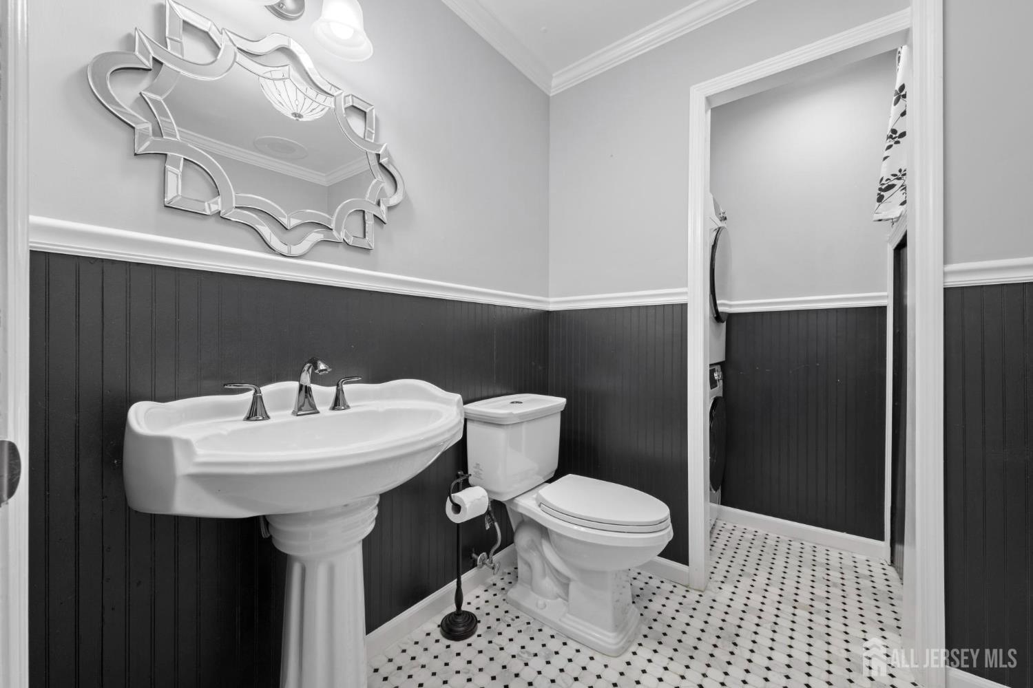 10 Alexander Hamilton Court Monroe NJ 08831