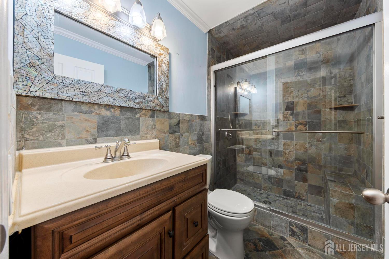 10 Alexander Hamilton Court Monroe NJ 08831