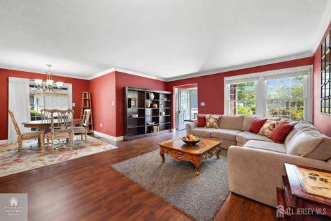 10 Alexander Hamilton Court Monroe NJ 08831