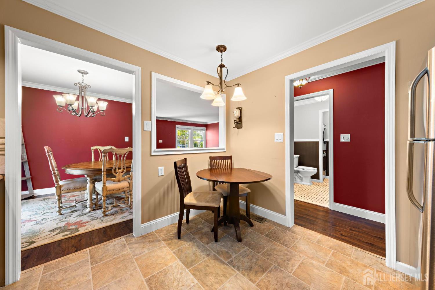 10 Alexander Hamilton Court Monroe NJ 08831