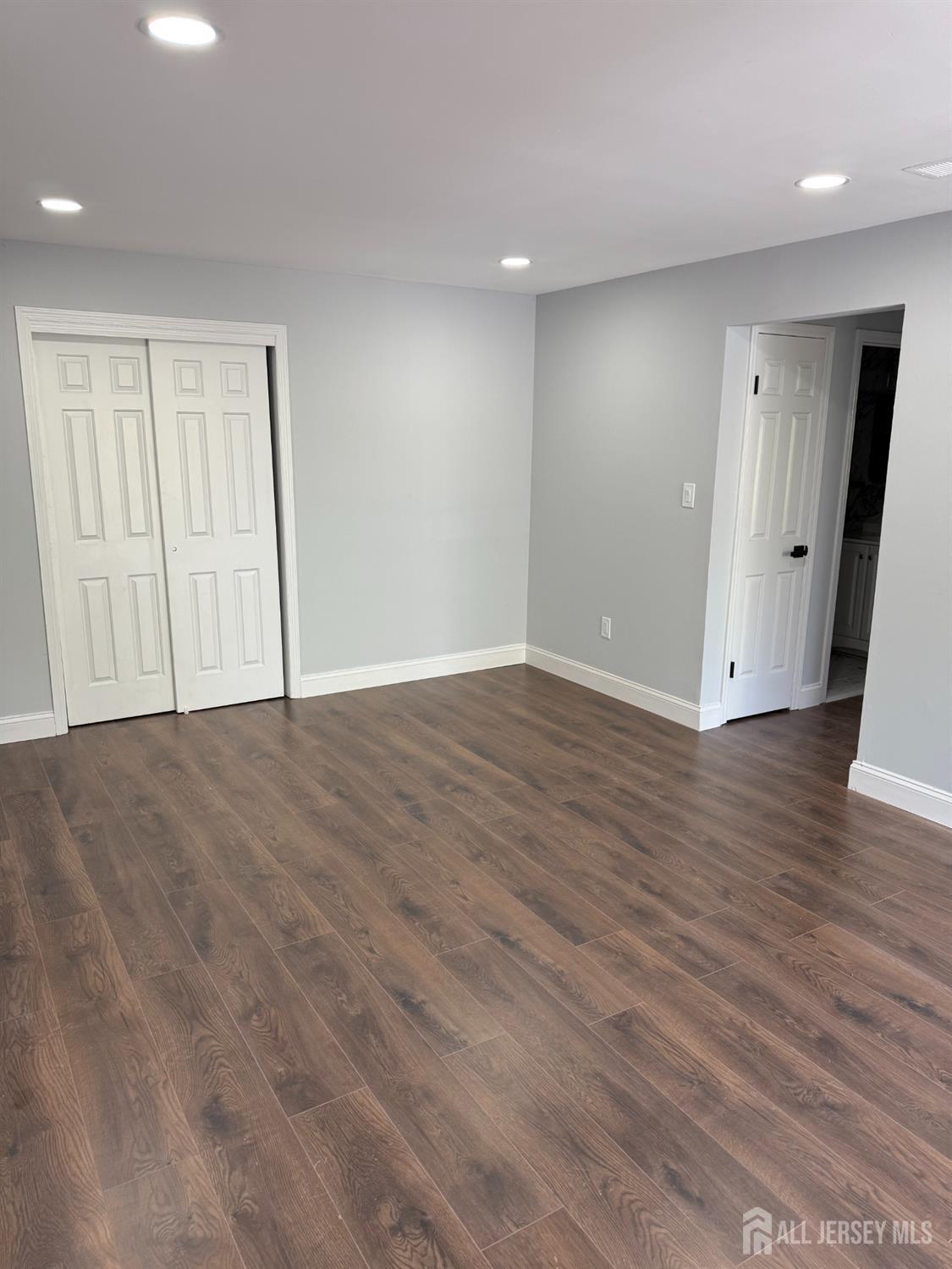 1008 Hidden Village Drive Perth Amboy NJ 08861