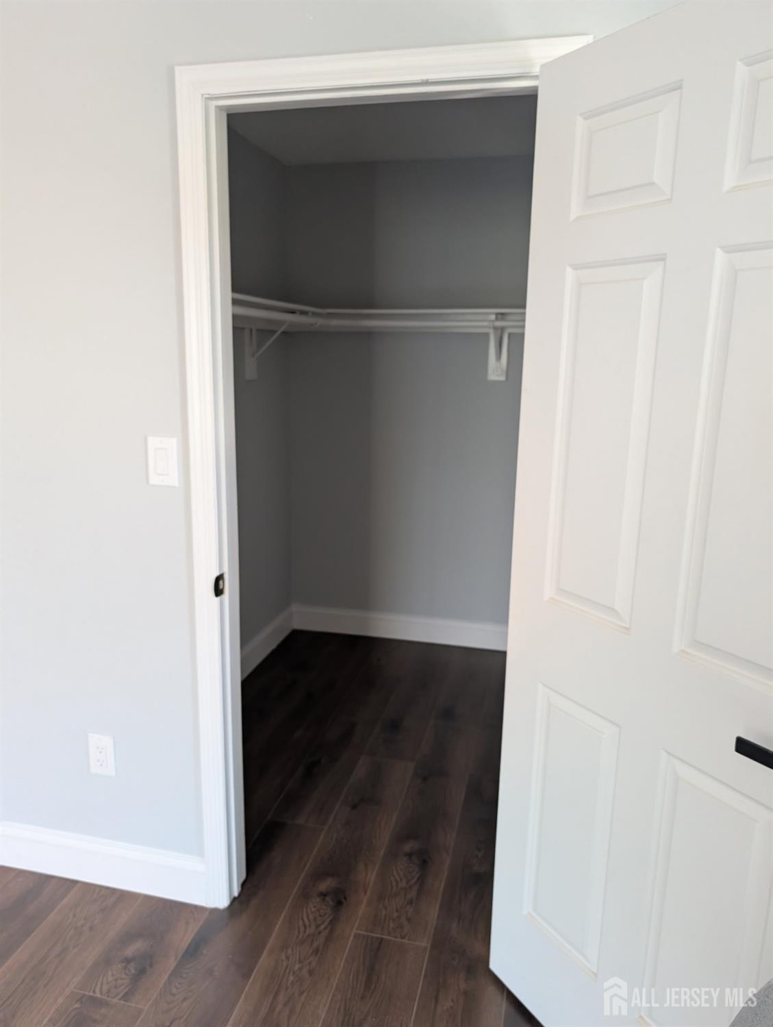 1008 Hidden Village Drive Perth Amboy NJ 08861