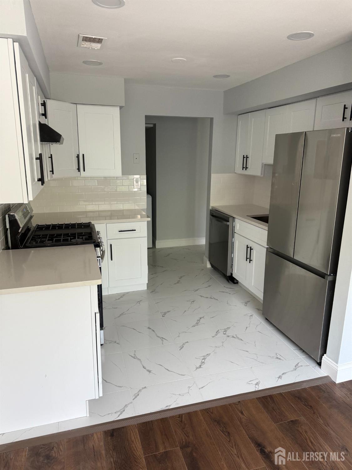 1008 Hidden Village Drive Perth Amboy NJ 08861
