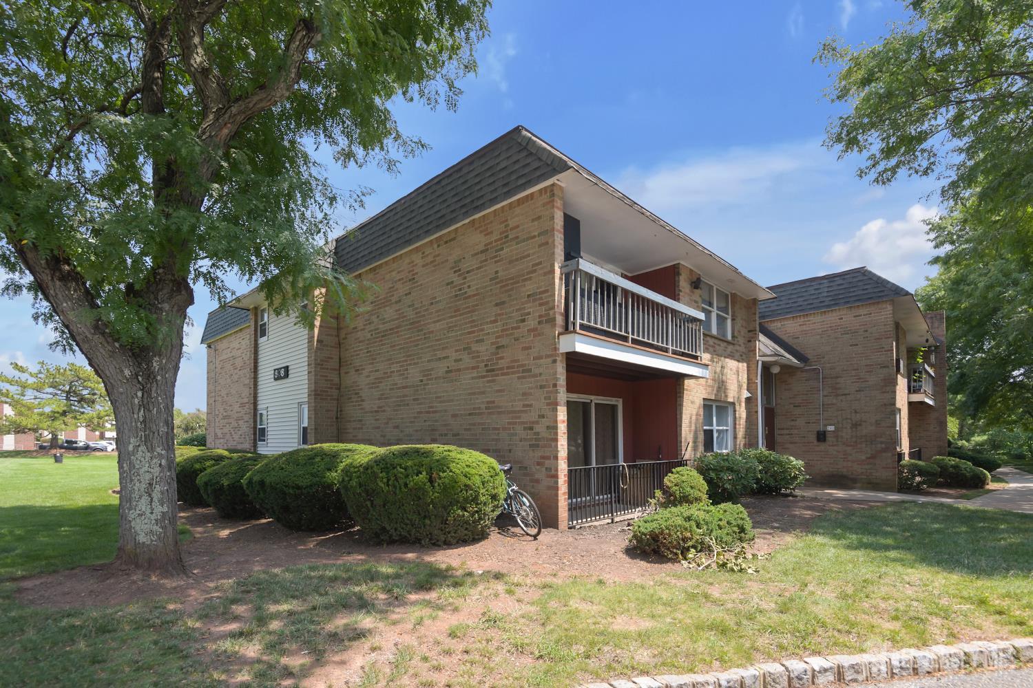 808 Eves Drive Hillsborough NJ 08844