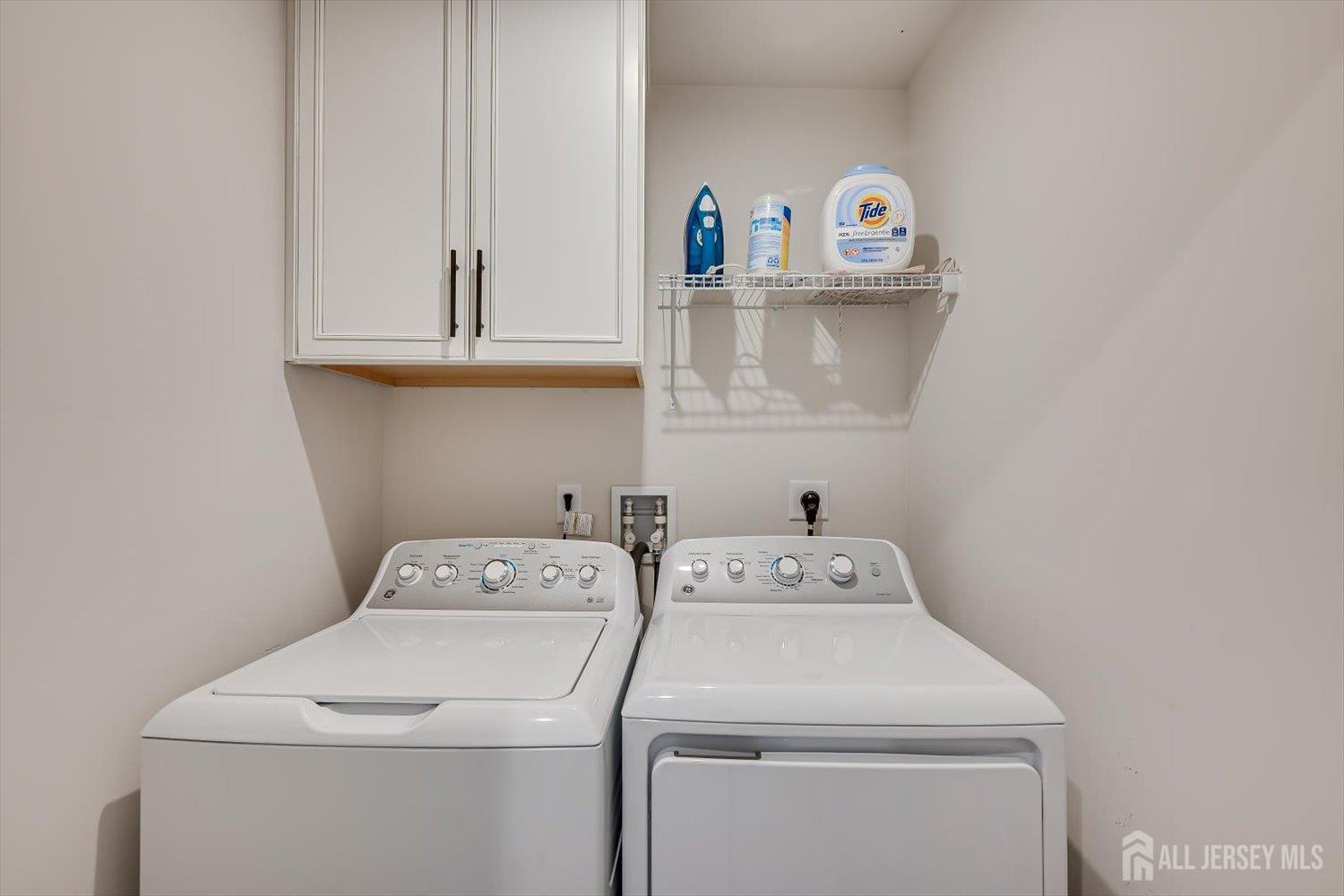 220 Anchor Way Aberdeen NJ 07721