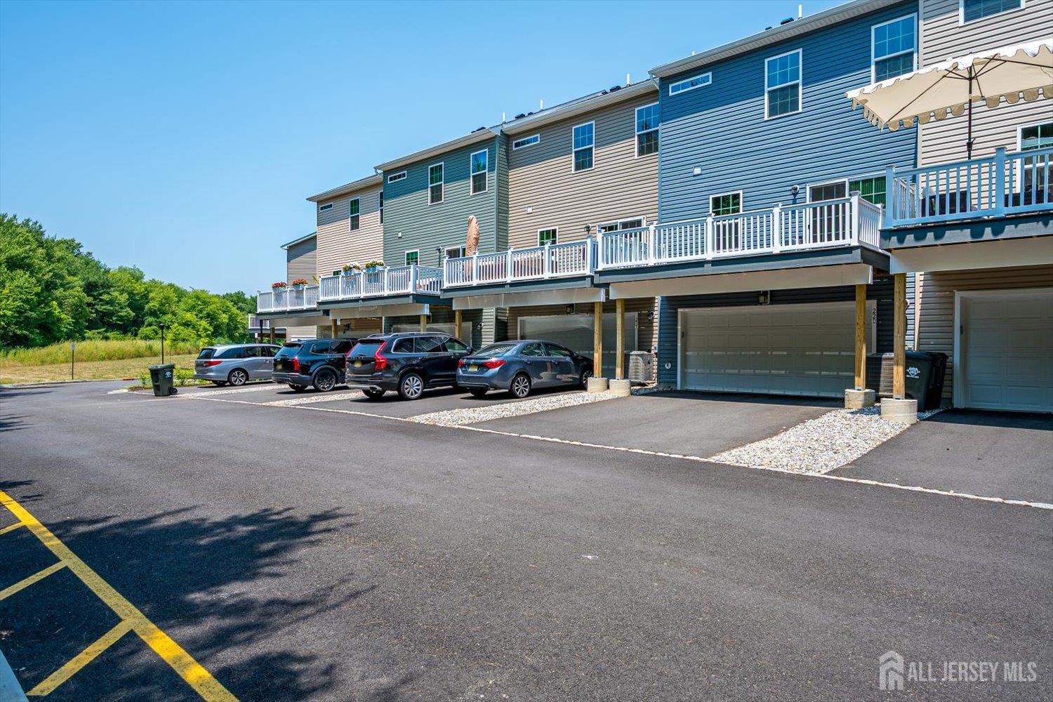 220 Anchor Way Aberdeen NJ 07721