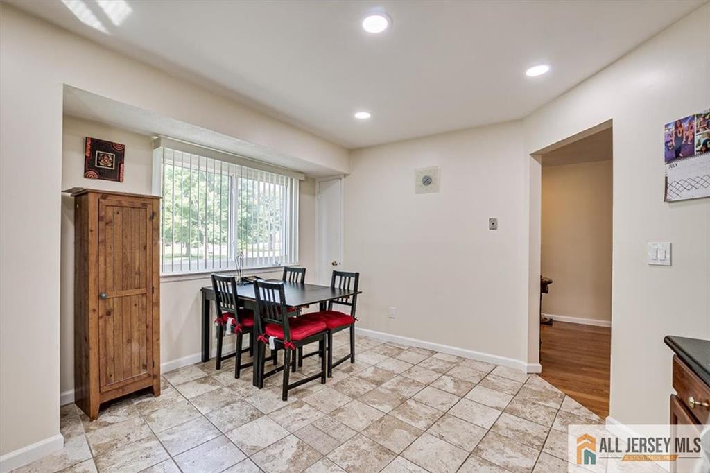 54 Davids Court South Brunswick NJ 08810