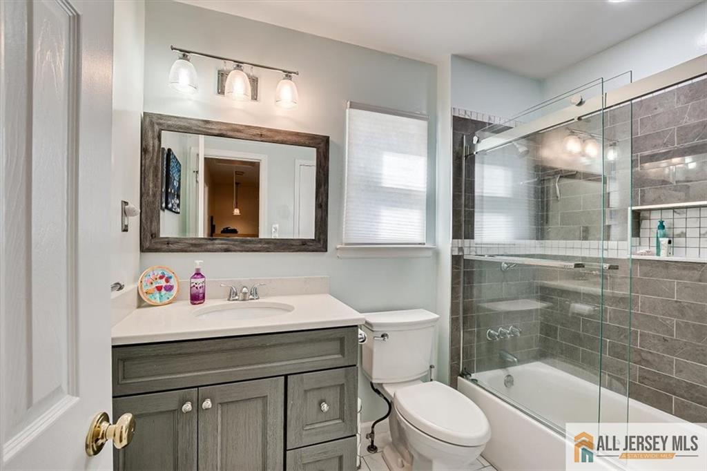 54 Davids Court South Brunswick NJ 08810