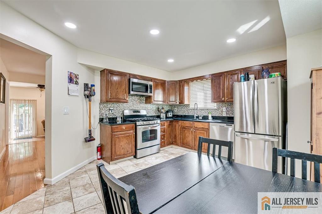 54 Davids Court South Brunswick NJ 08810