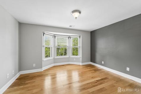 21 Lear Court East Brunswick NJ 08816