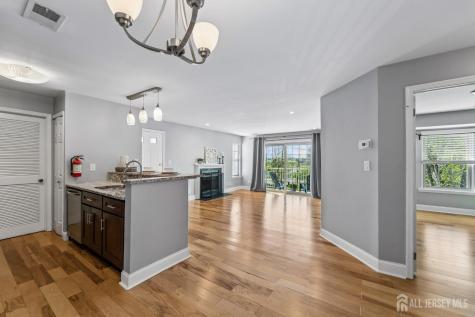 21 Lear Court East Brunswick NJ 08816