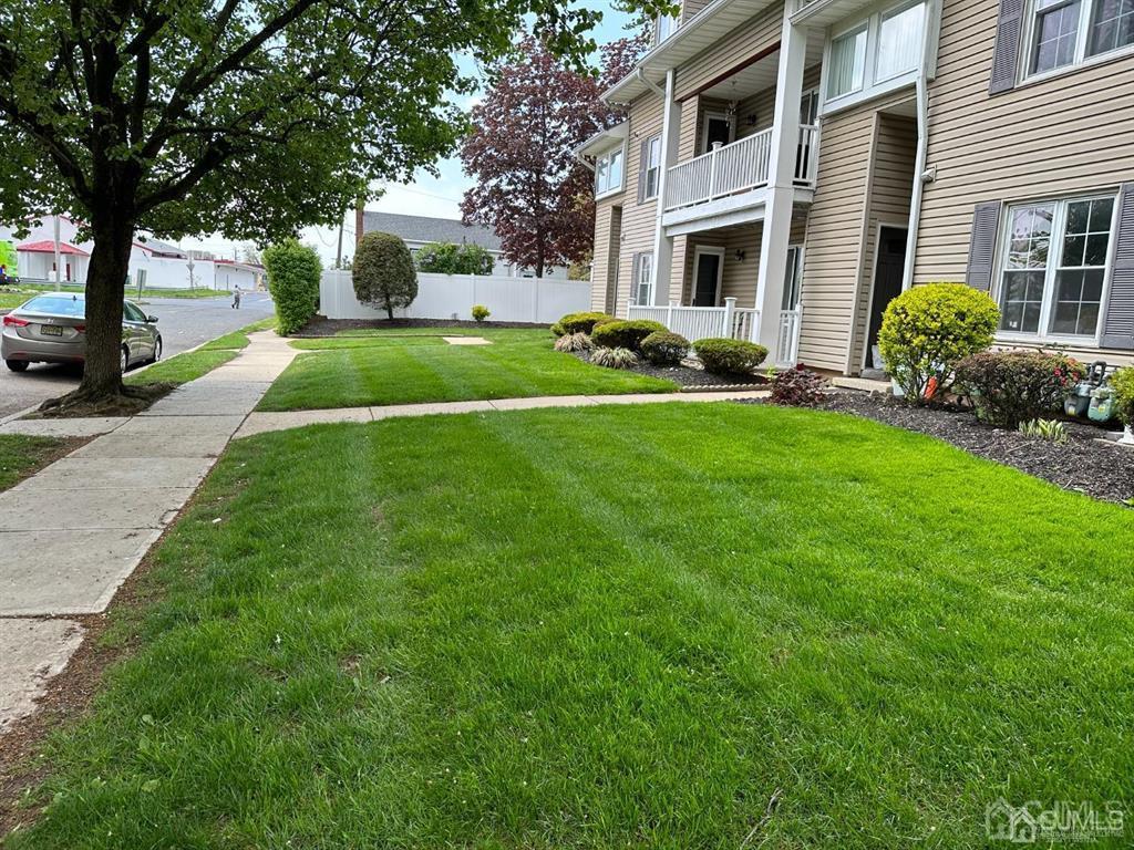 906 Montague Avenue Iselin NJ 08830