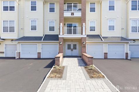2103 Avery Court Franklin NJ 08873