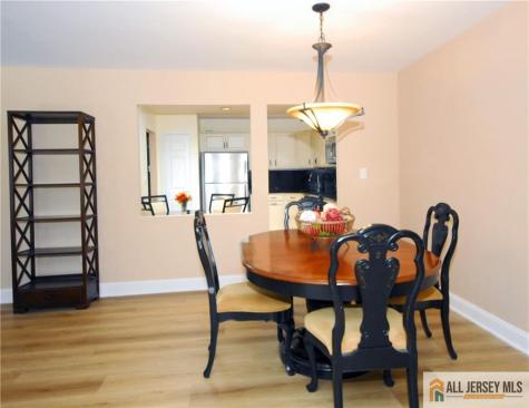 5 Surrey Court Monroe NJ 08831