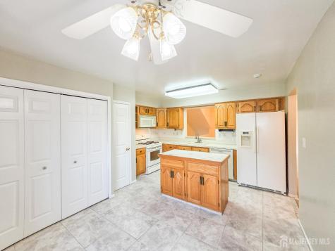 1-H Rutland Lane Monroe NJ 08831