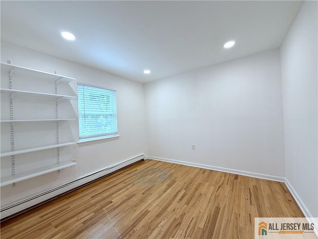 406 Cranbury Road East Brunswick NJ 08816