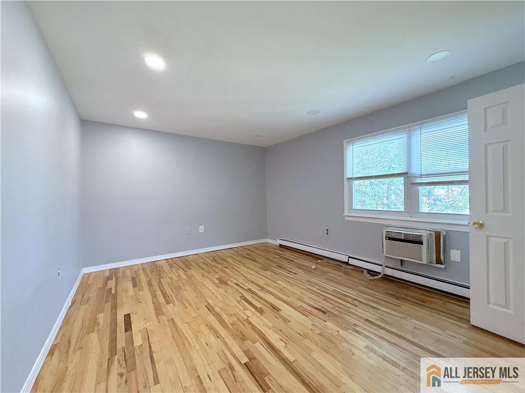 406 Cranbury Road East Brunswick NJ 08816