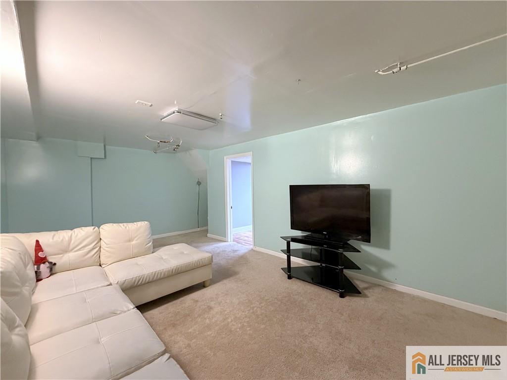 406 Cranbury Road East Brunswick NJ 08816