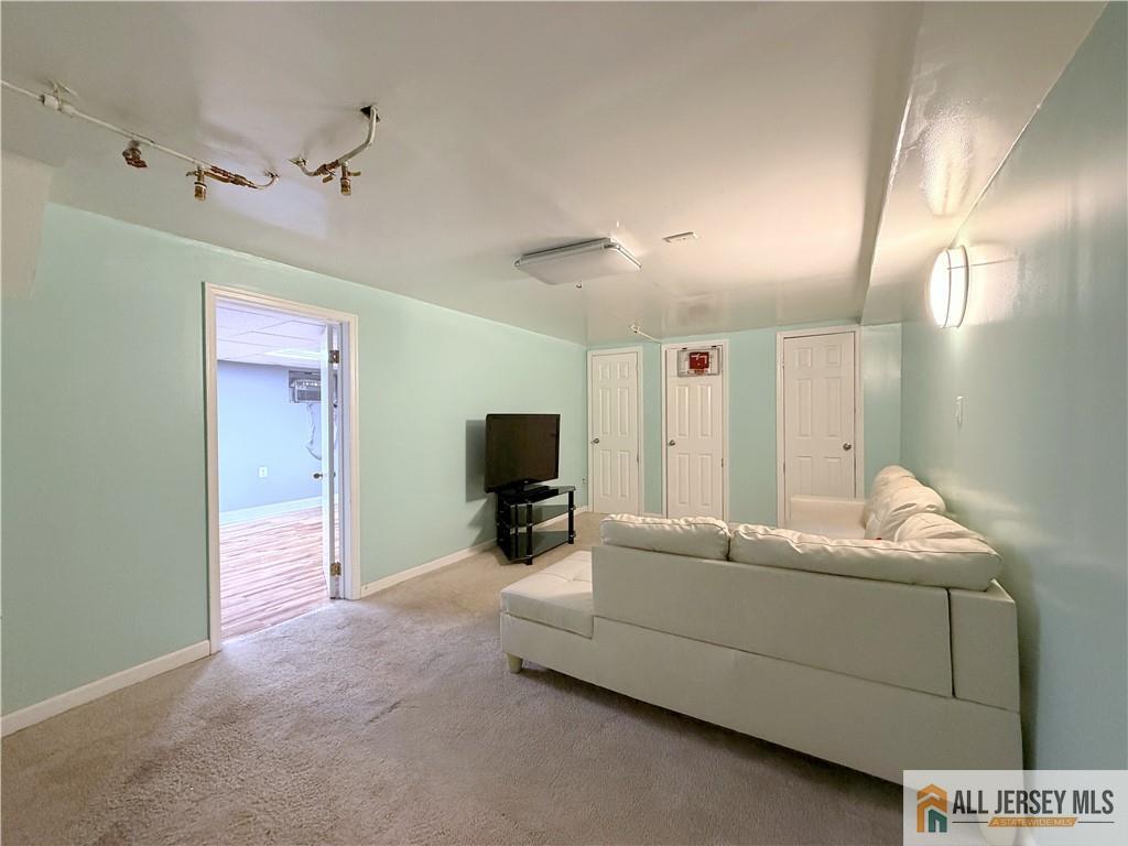 406 Cranbury Road East Brunswick NJ 08816