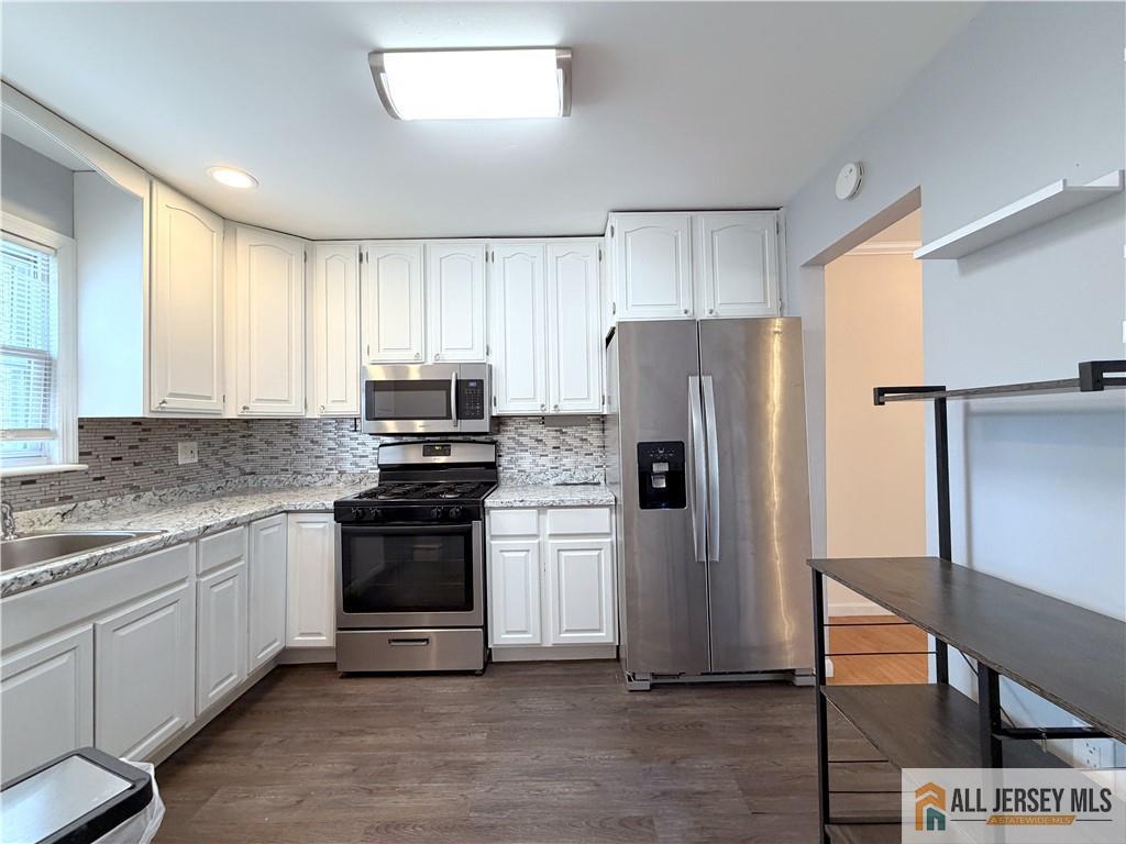 406 Cranbury Road East Brunswick NJ 08816