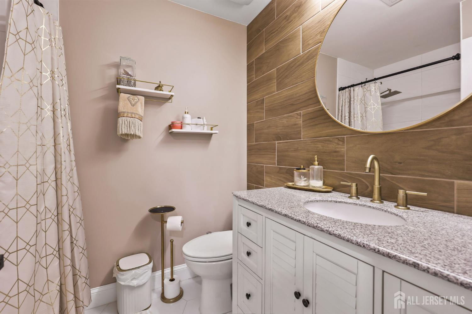 25 Sandpiper Drive Parlin NJ 08859