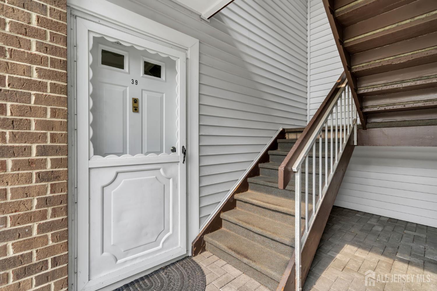 39 Pennsylvania Way North Brunswick NJ 08902
