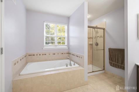 1105 Fir Court Franklin Twsp NJ 08873