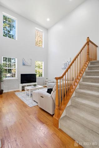 1105 Fir Court Franklin Twsp NJ 08873