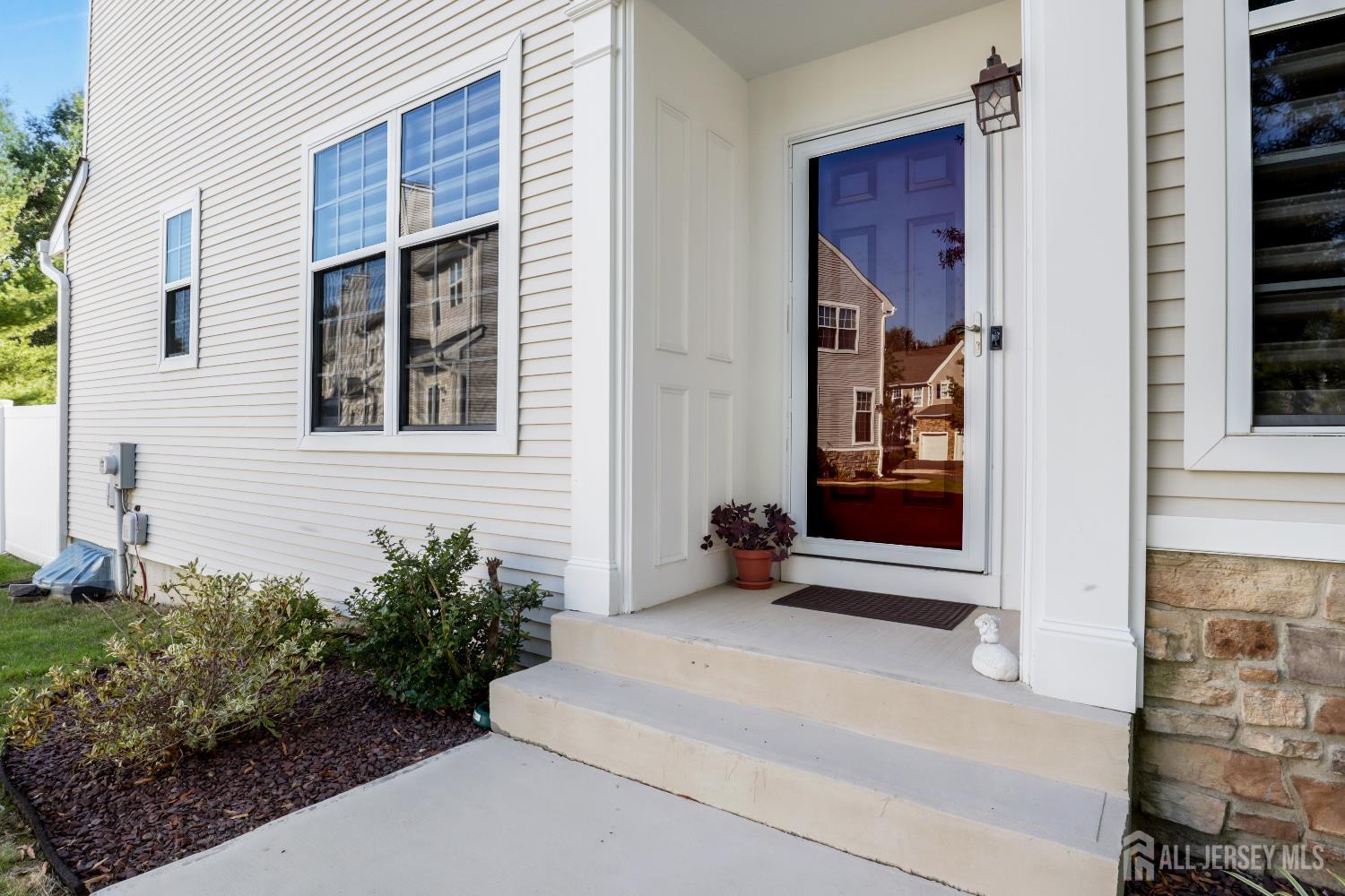 601 Yarrow Circle South Brunswick NJ 08810