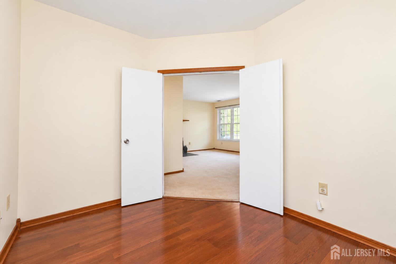 7381 Elm Court South Brunswick NJ 08852