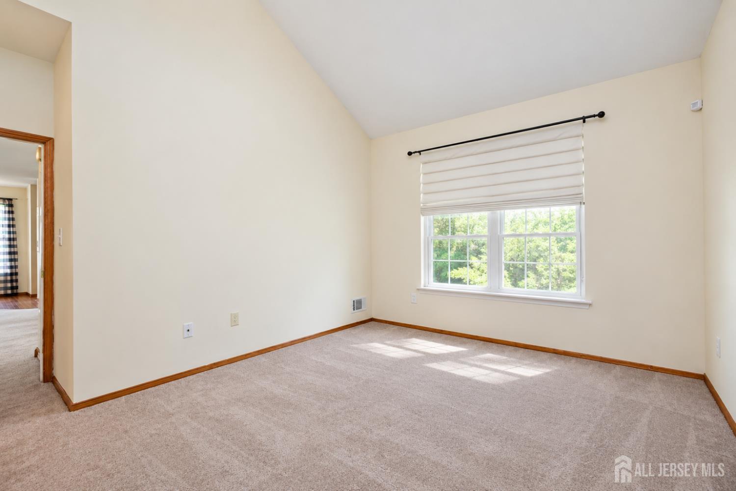 7381 Elm Court South Brunswick NJ 08852