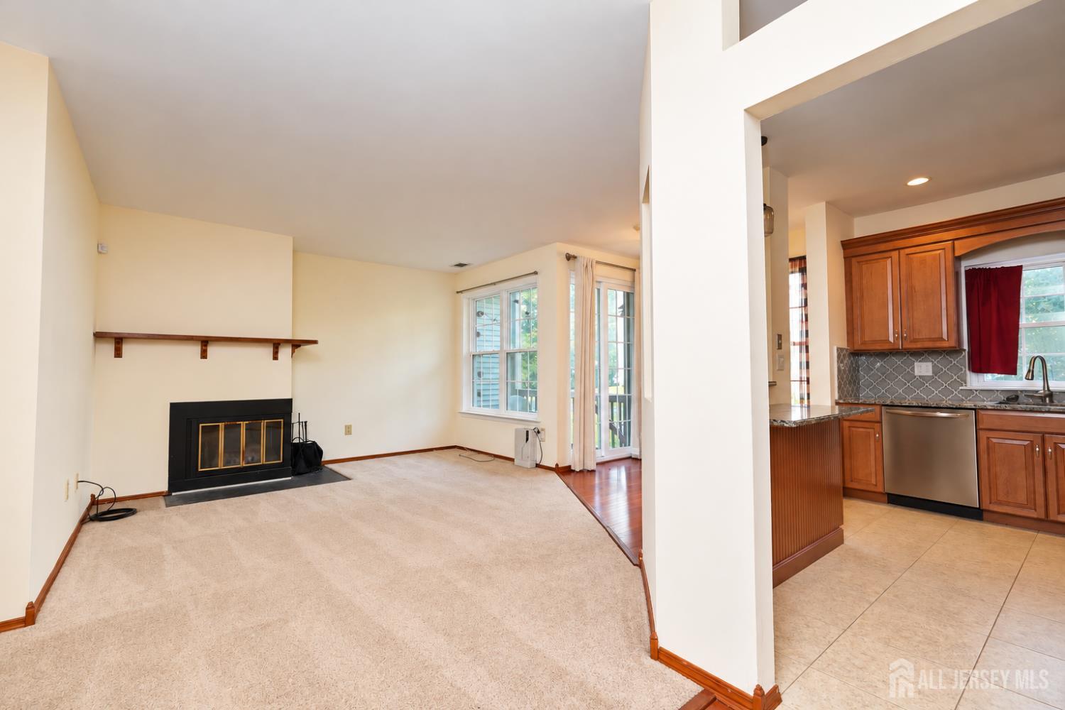 7381 Elm Court South Brunswick NJ 08852