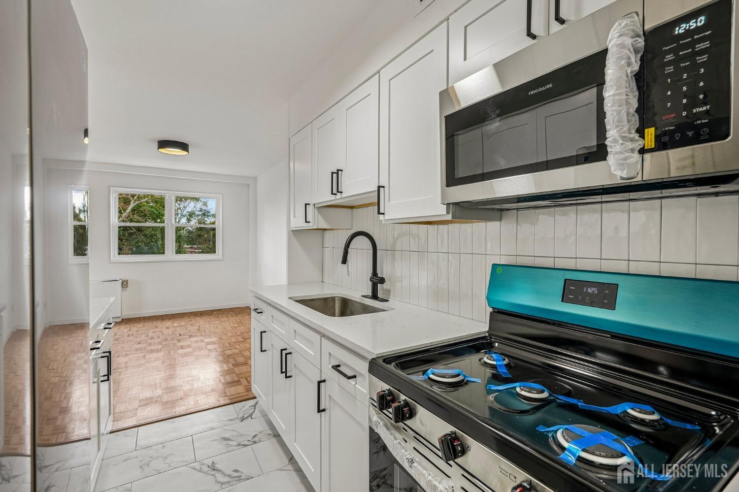 123 S Adelaide Avenue Highland Park NJ 08904