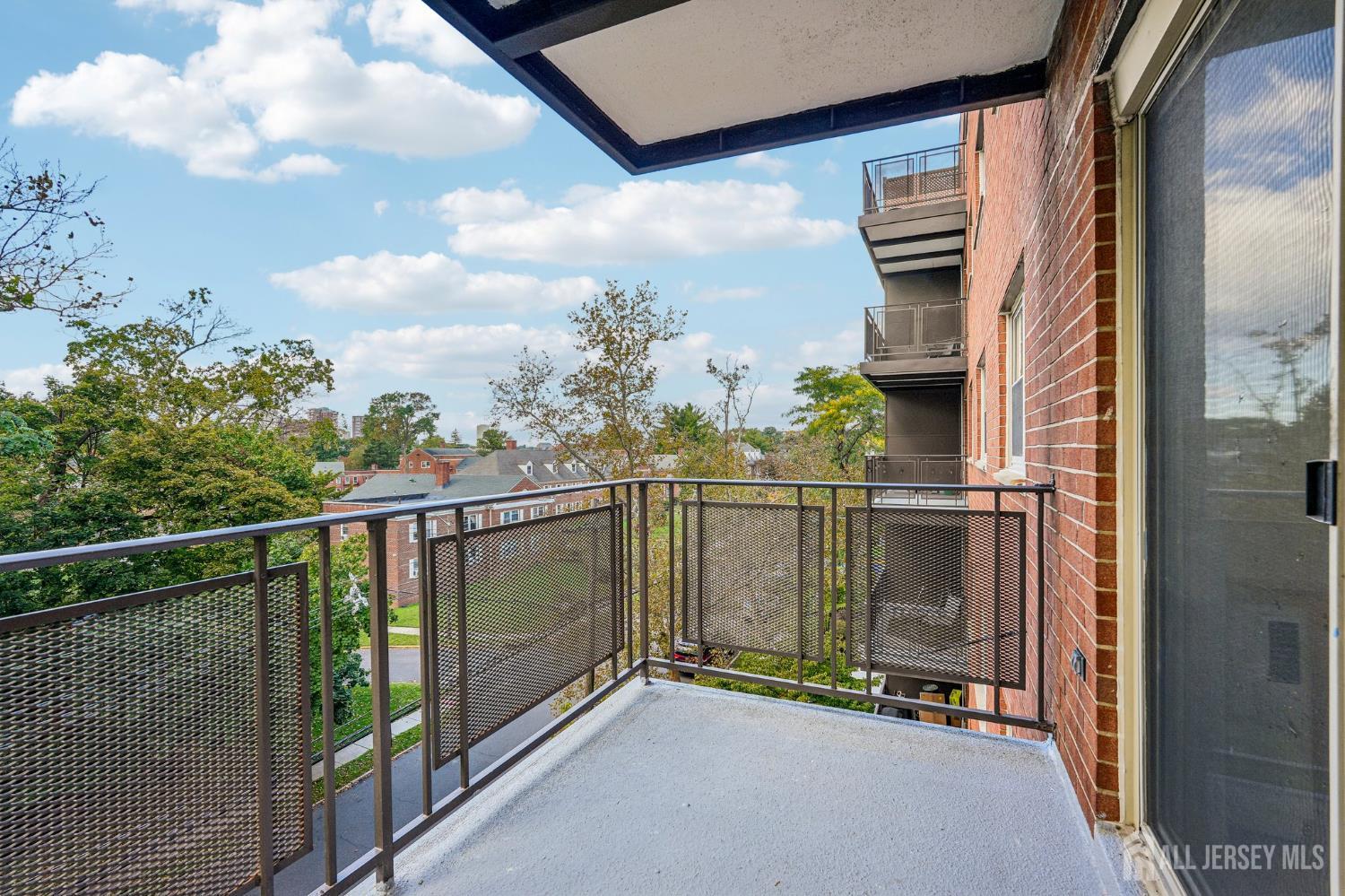 123 S Adelaide Avenue Highland Park NJ 08904
