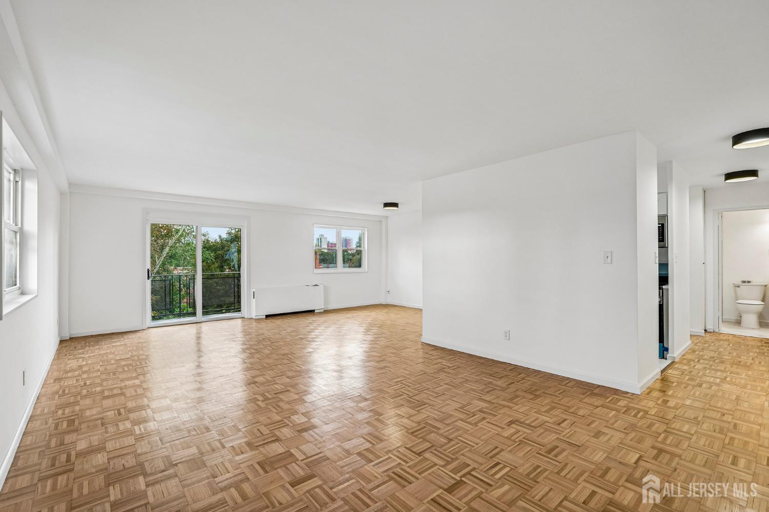 123 S Adelaide Avenue Highland Park NJ 08904