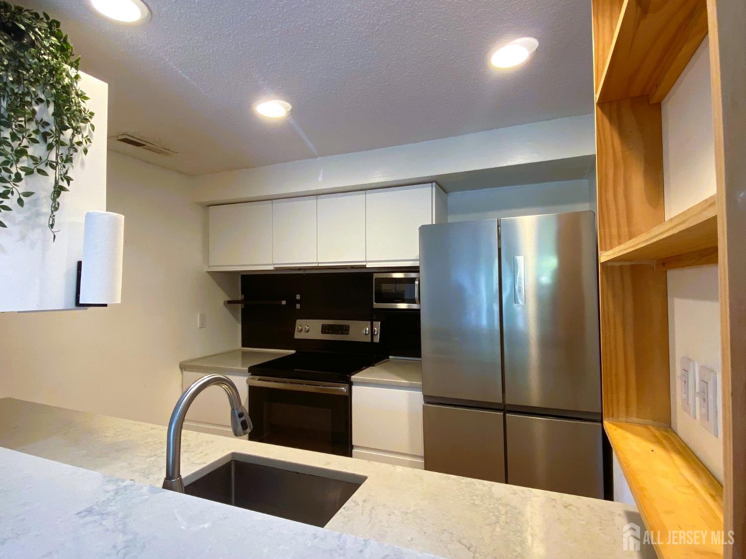 602 Aspen Drive Plainsboro NJ 08536