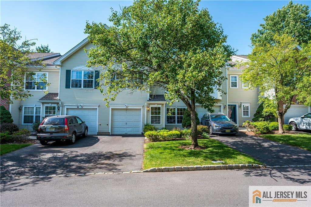 403 Somerset Court South Brunswick NJ 08540
