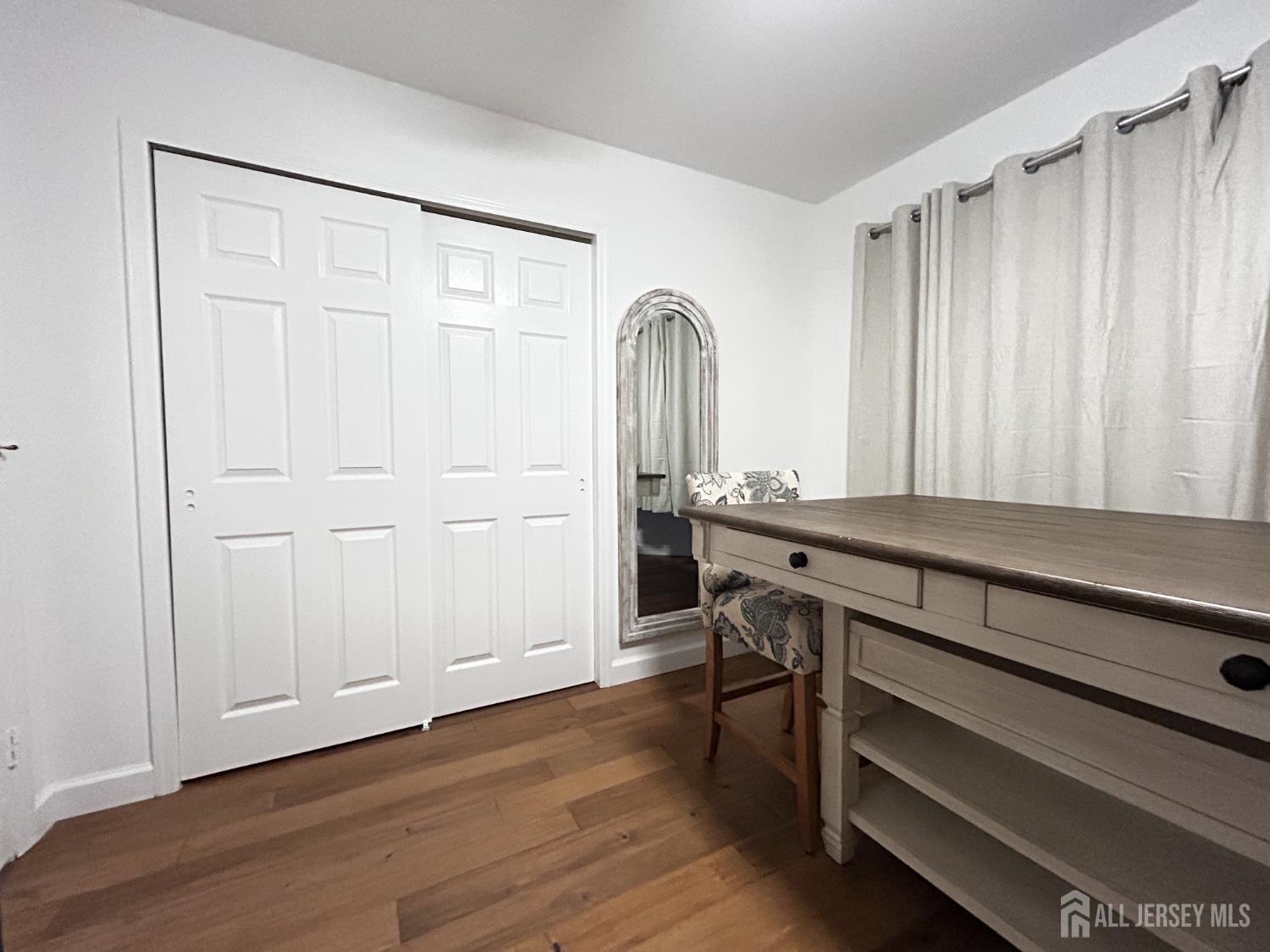 24 Edinburgh Drive Monroe NJ 08831