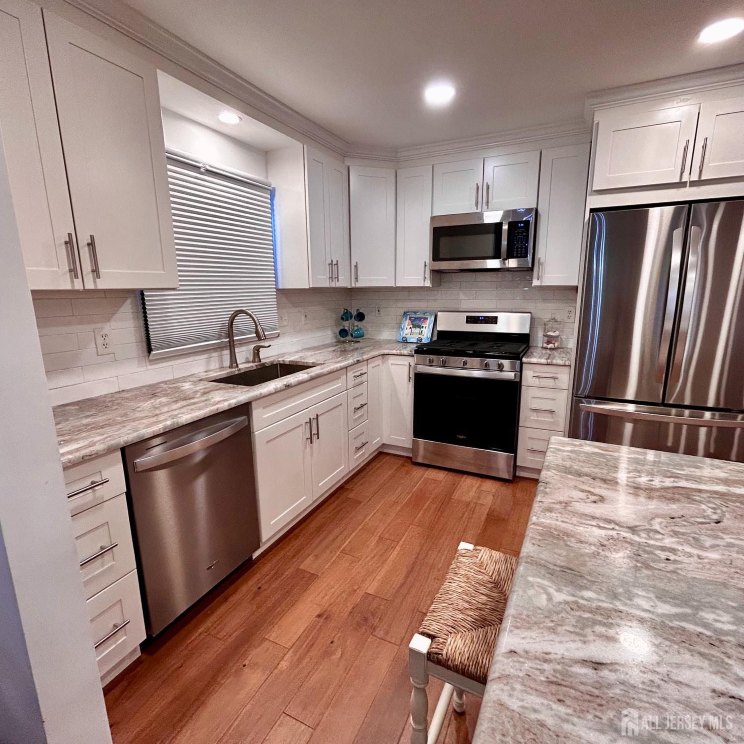 24 Edinburgh Drive Monroe NJ 08831