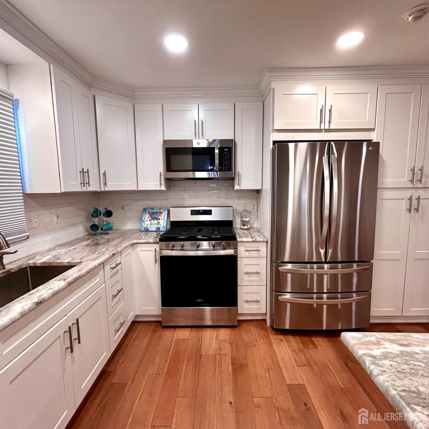 24 Edinburgh Drive Monroe NJ 08831